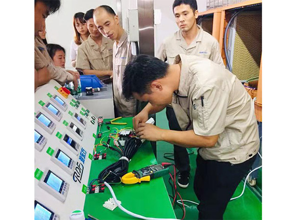 潤東方環(huán)?？照{配件測試