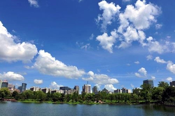 規(guī)范環(huán)境監(jiān)測(cè)行業(yè)的具體建議！