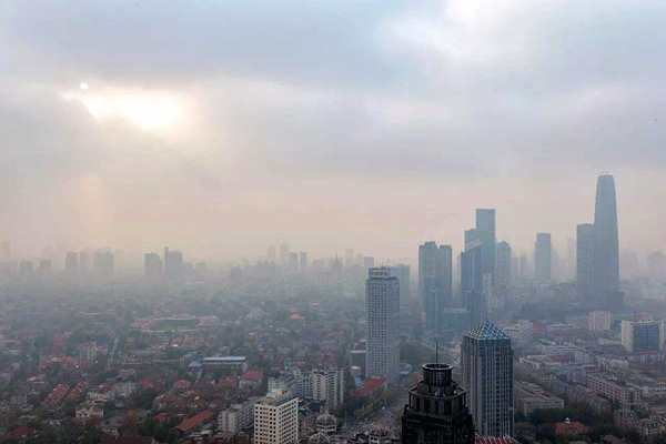 如何提高空氣質(zhì)量實時監(jiān)測能力？