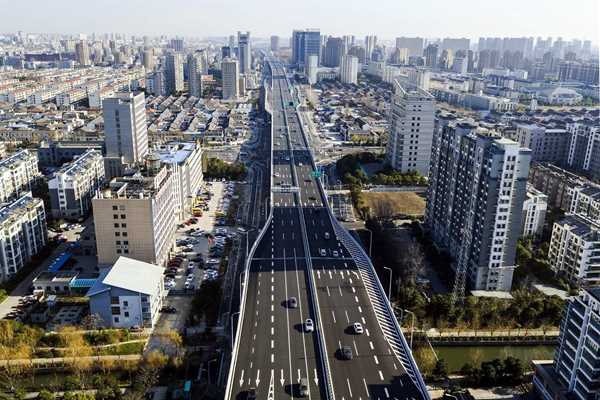 環(huán)境監(jiān)測(cè)公司如何傾全力發(fā)展？