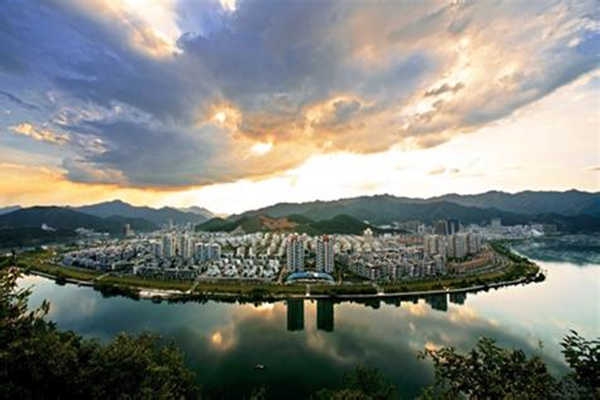 空氣質(zhì)量實時監(jiān)測兩種方法的比較！